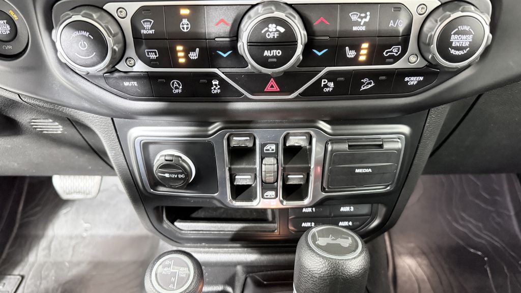 2021 Jeep Wrangler Unlimited Image 17