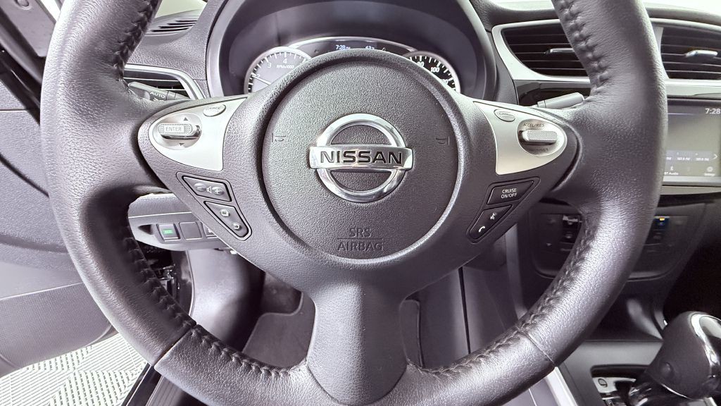 2019 Nissan Sentra Image 10