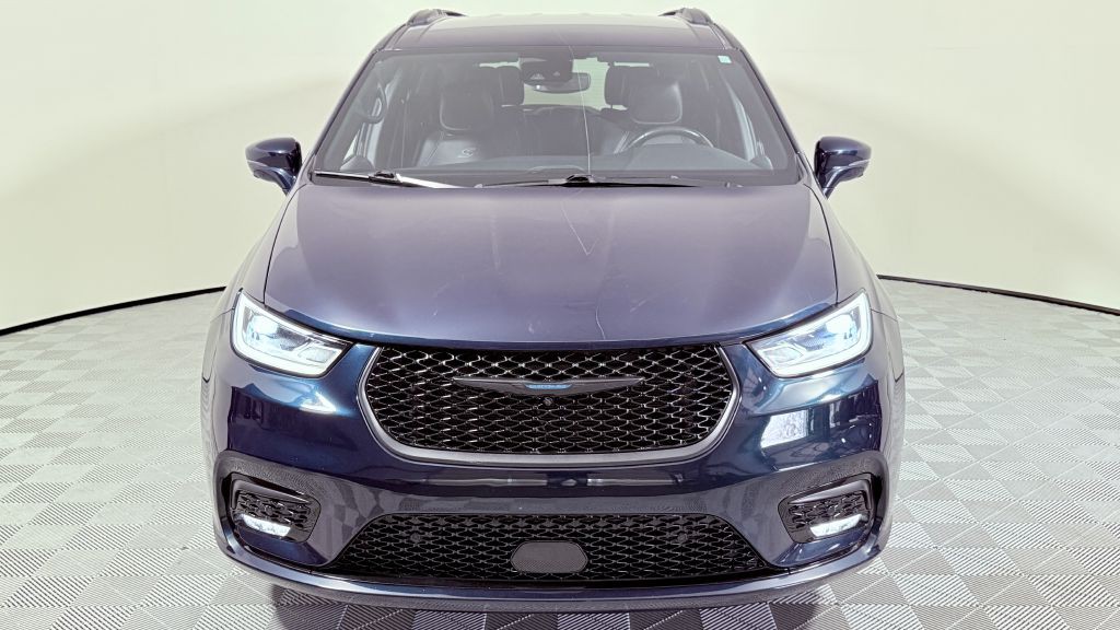 2021 Chrysler Pacifica Image 8