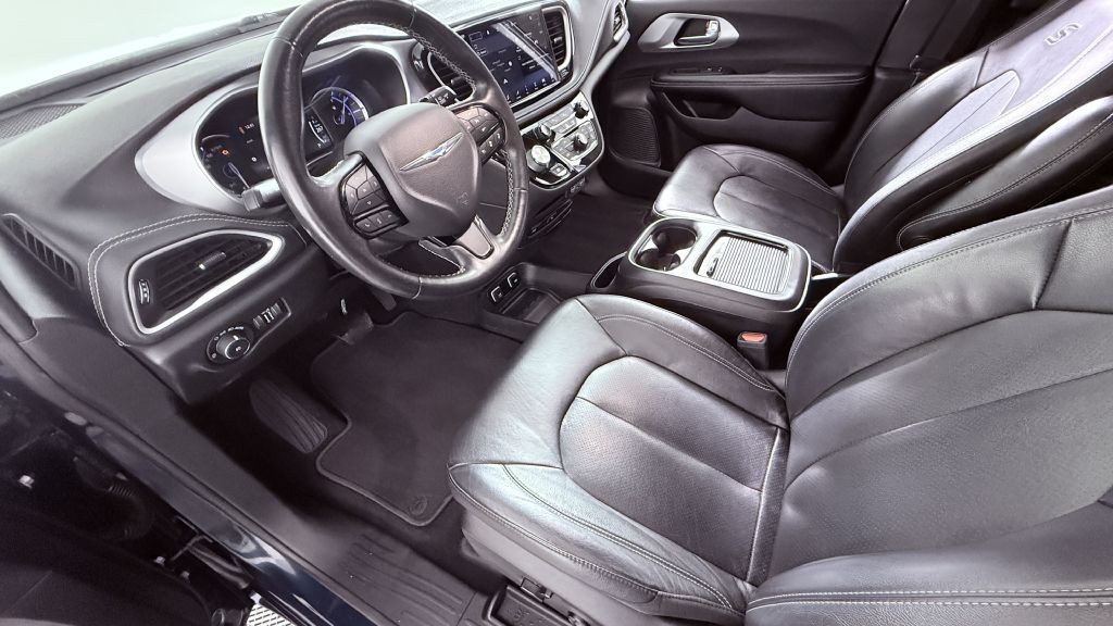 2021 Chrysler Pacifica Image 24
