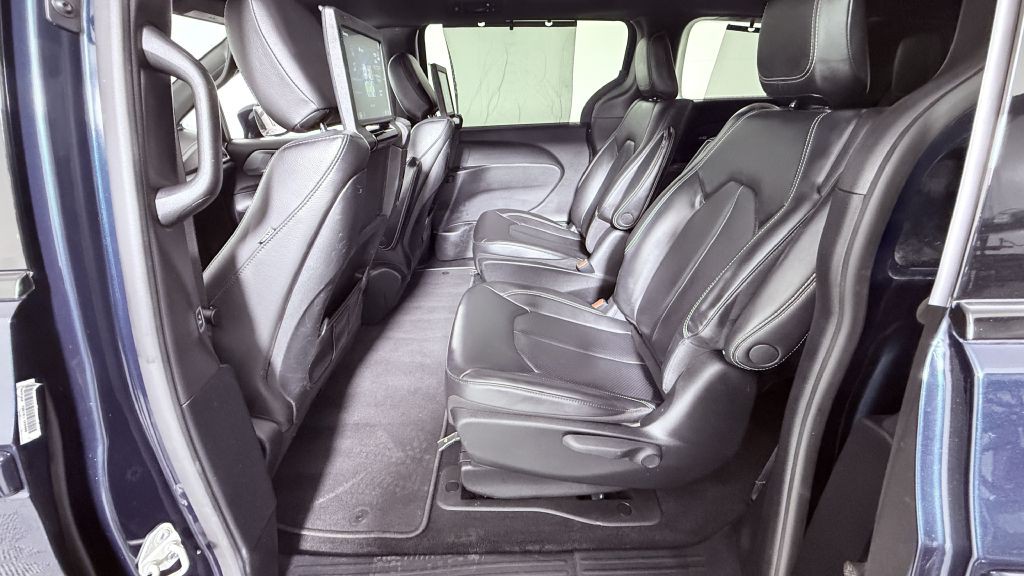 2021 Chrysler Pacifica Image 27