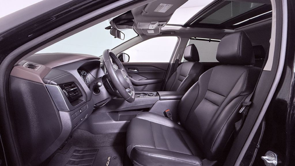 2023 Nissan Rogue Image 17