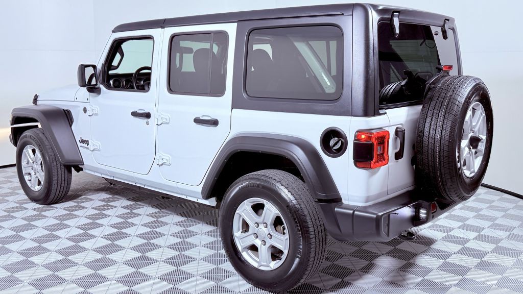 2022 Jeep Wrangler Unlimited Image 5