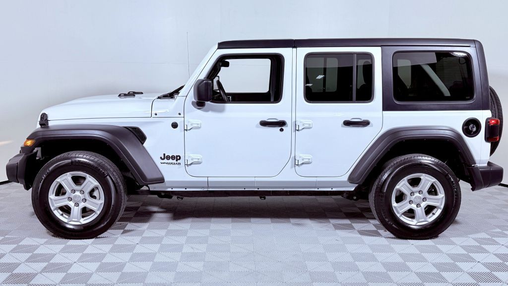 2022 Jeep Wrangler Unlimited Image 6