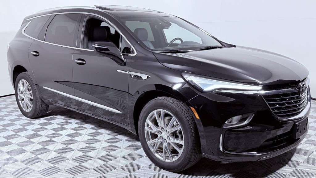 2022 Buick Enclave Image 1