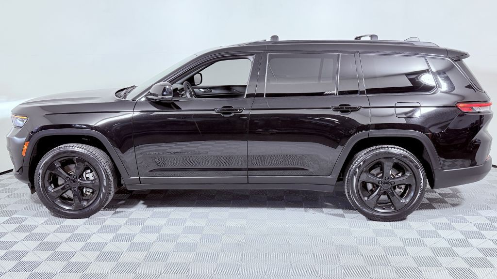 2023 Jeep Grand Cherokee Image 6