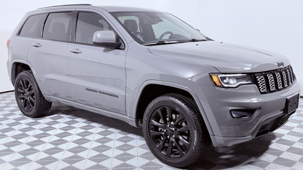 2021 Jeep Grand Cherokee Image 1