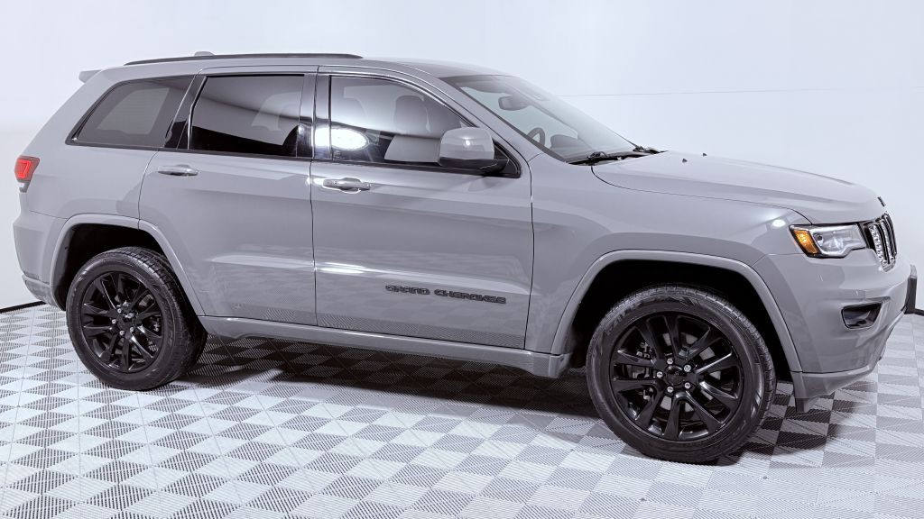 2021 Jeep Grand Cherokee Image 2