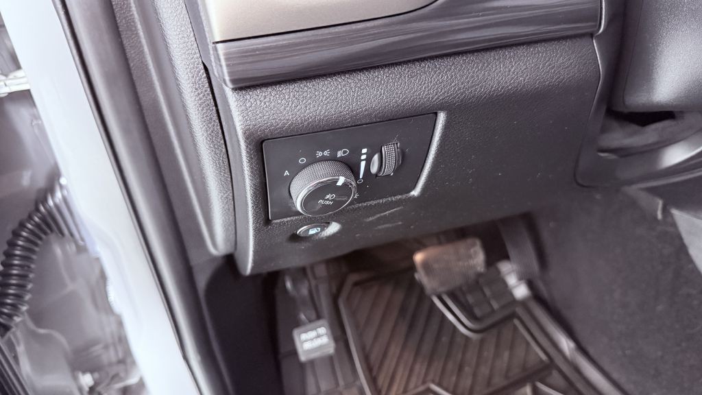 2021 Jeep Grand Cherokee Image 11