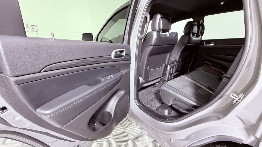 2021 Jeep Grand Cherokee Image 17