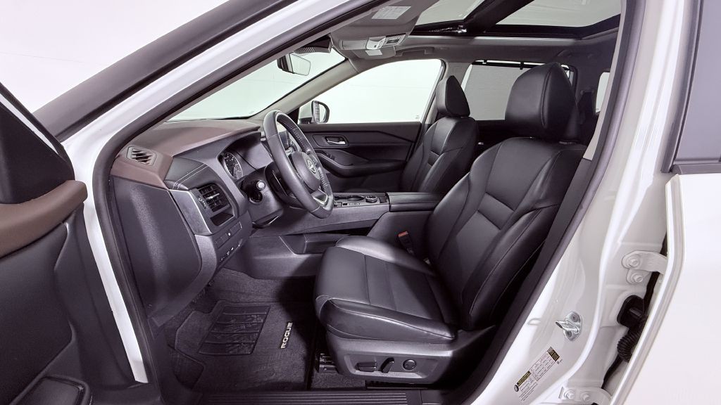 2023 Nissan Rogue Image 8