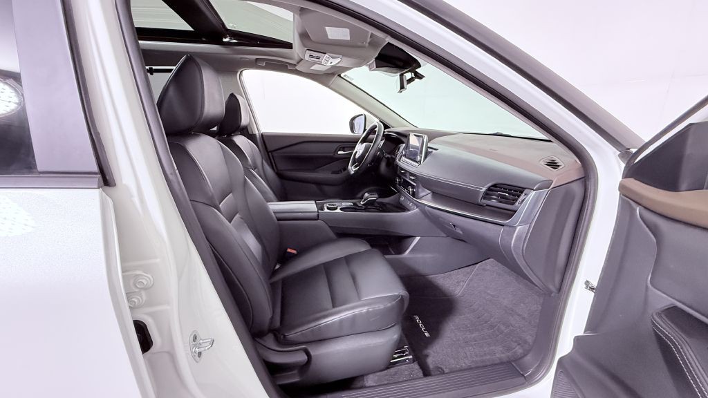2023 Nissan Rogue Image 25
