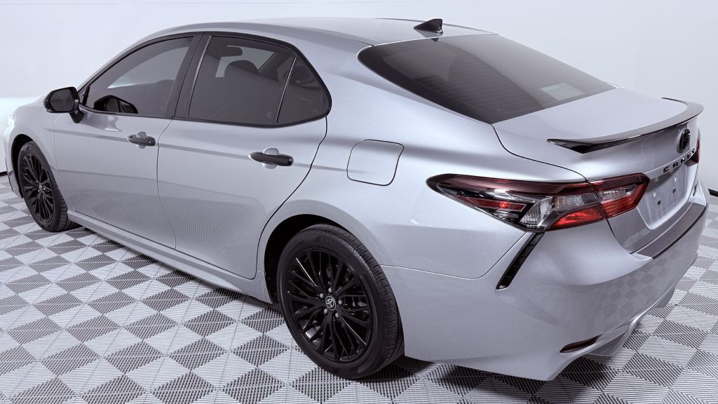 2022 Toyota Camry Image 5