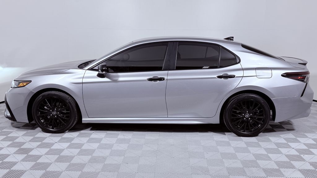 2022 Toyota Camry Image 6