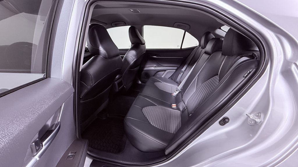2022 Toyota Camry Image 19