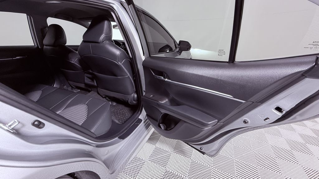 2022 Toyota Camry Image 20