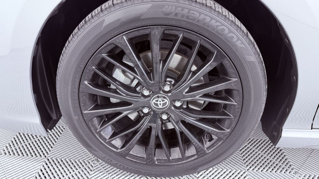2022 Toyota Camry Image 24