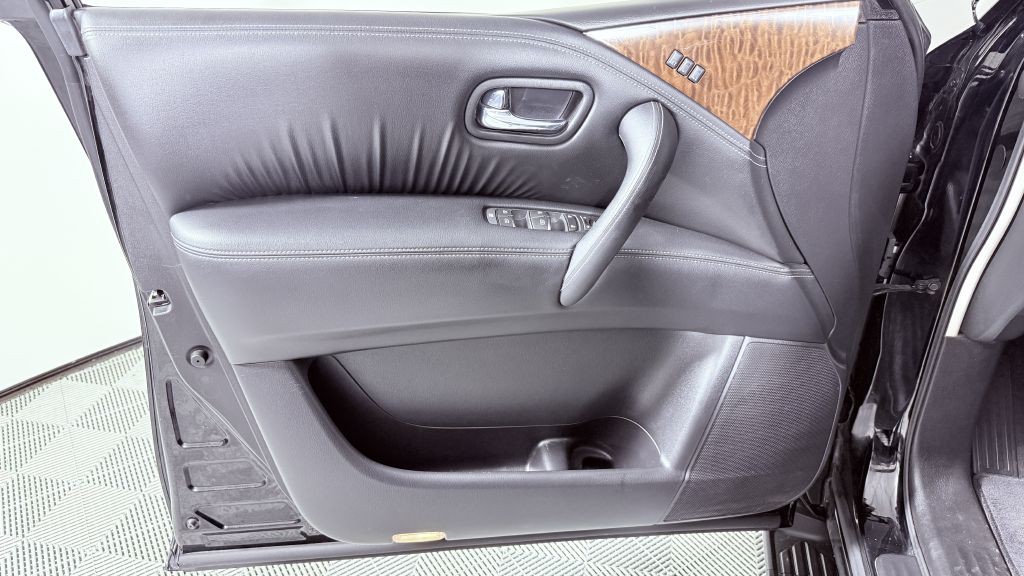 2019 Nissan Armada Image 10