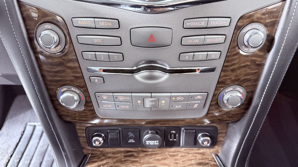 2019 Nissan Armada Image 17