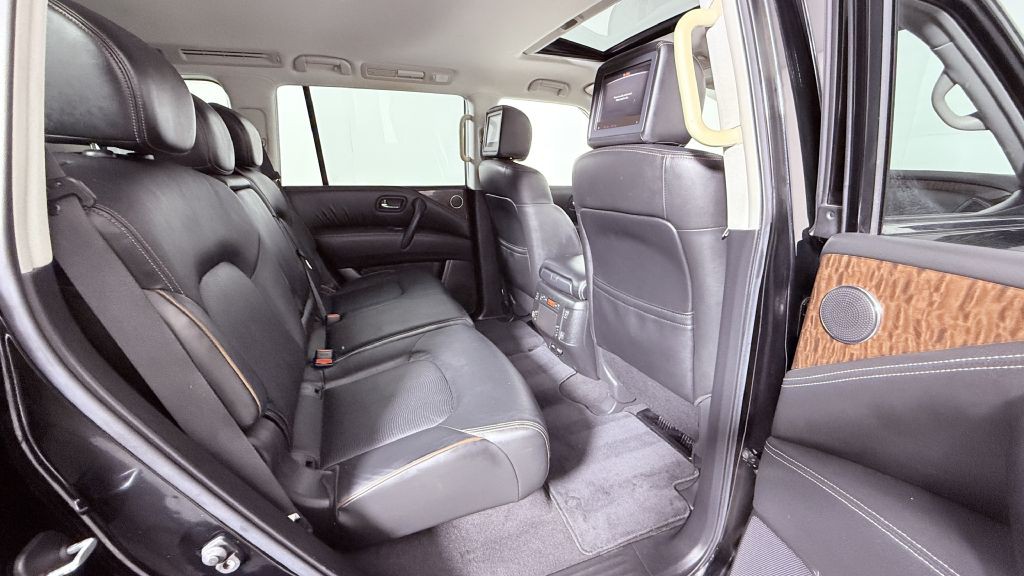 2019 Nissan Armada Image 30