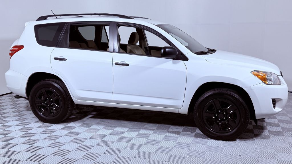 2009 Toyota Rav4 Image 2