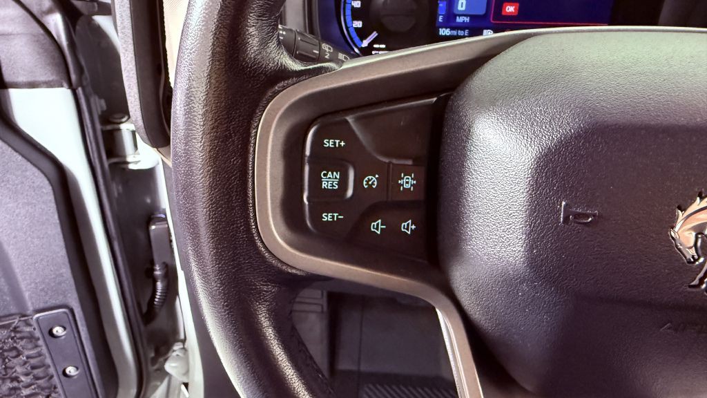 2022 Ford Bronco Image 12