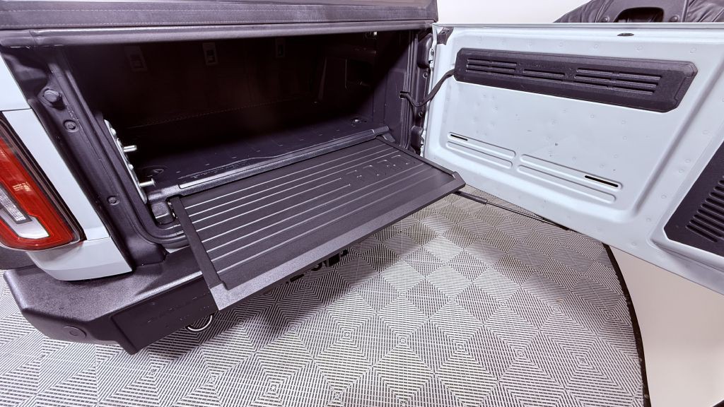 2022 Ford Bronco Image 22