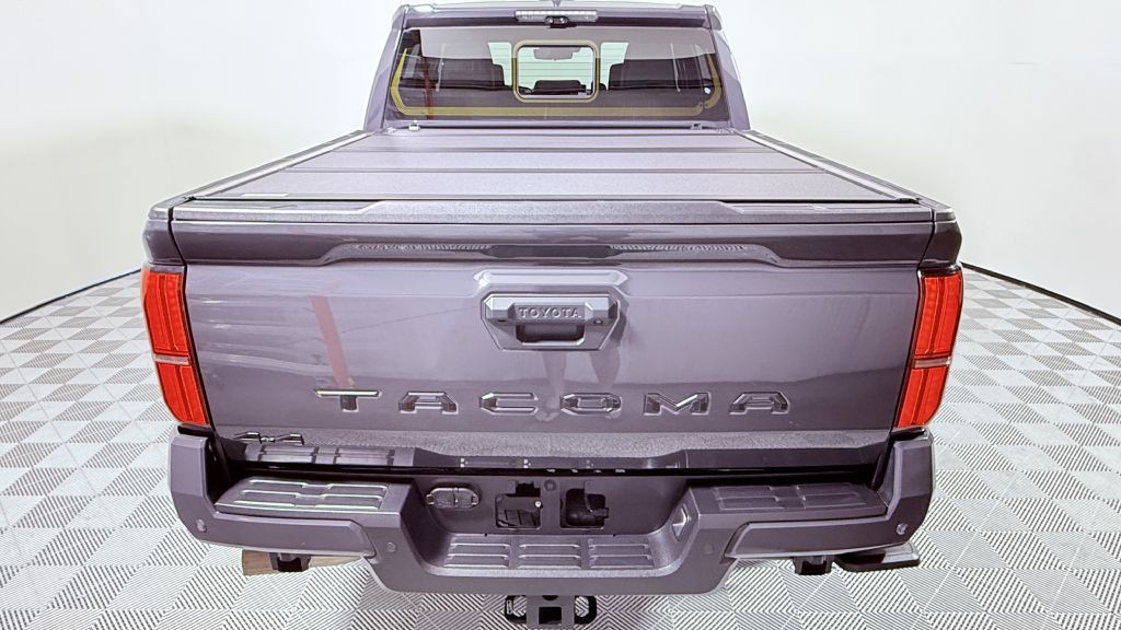 2024 Toyota Tacoma Image 4