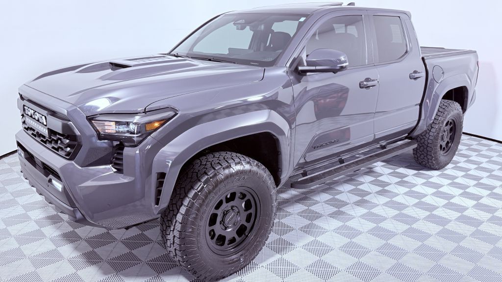 2024 Toyota Tacoma Image 8