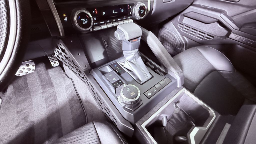 2024 Toyota Tacoma Image 19