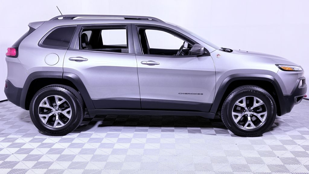 2015 Jeep Cherokee Image 2