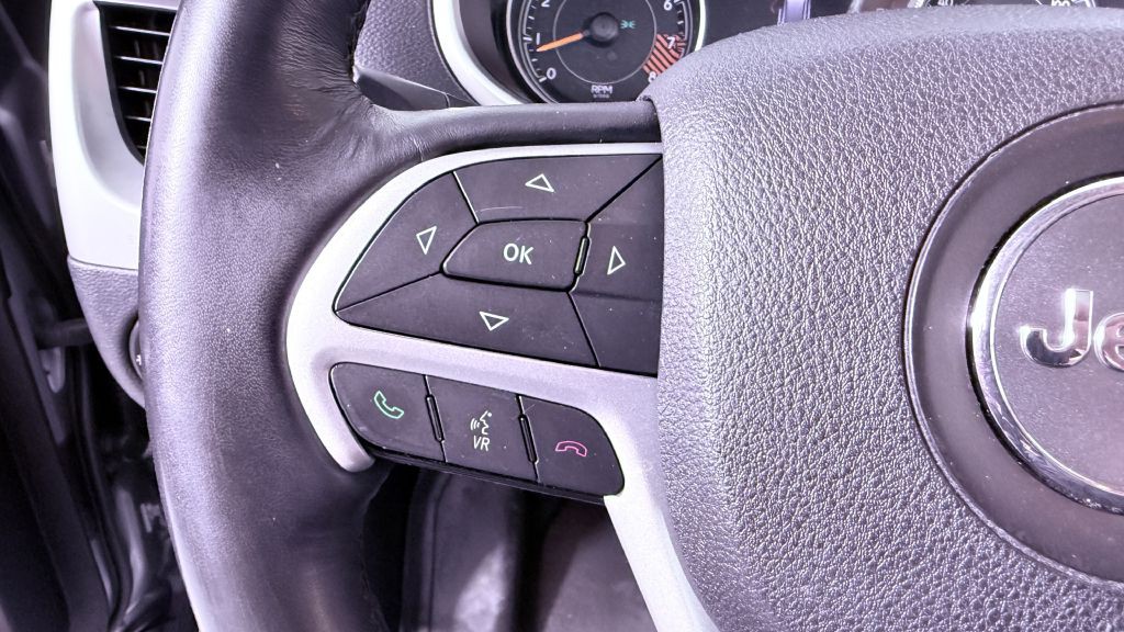 2015 Jeep Cherokee Image 12
