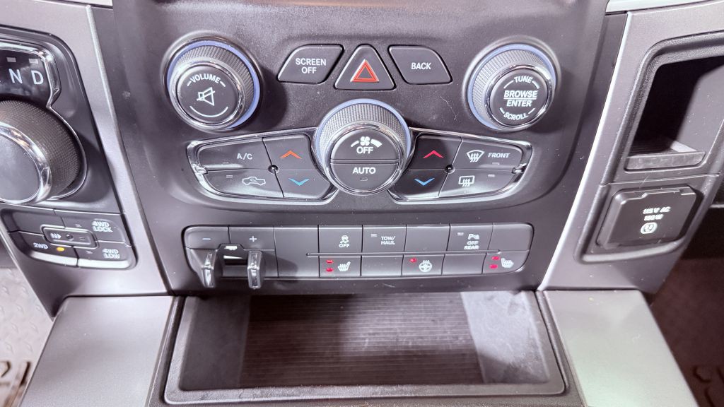 2021 RAM 1500 Image 18