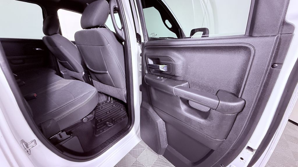 2021 RAM 1500 Image 23