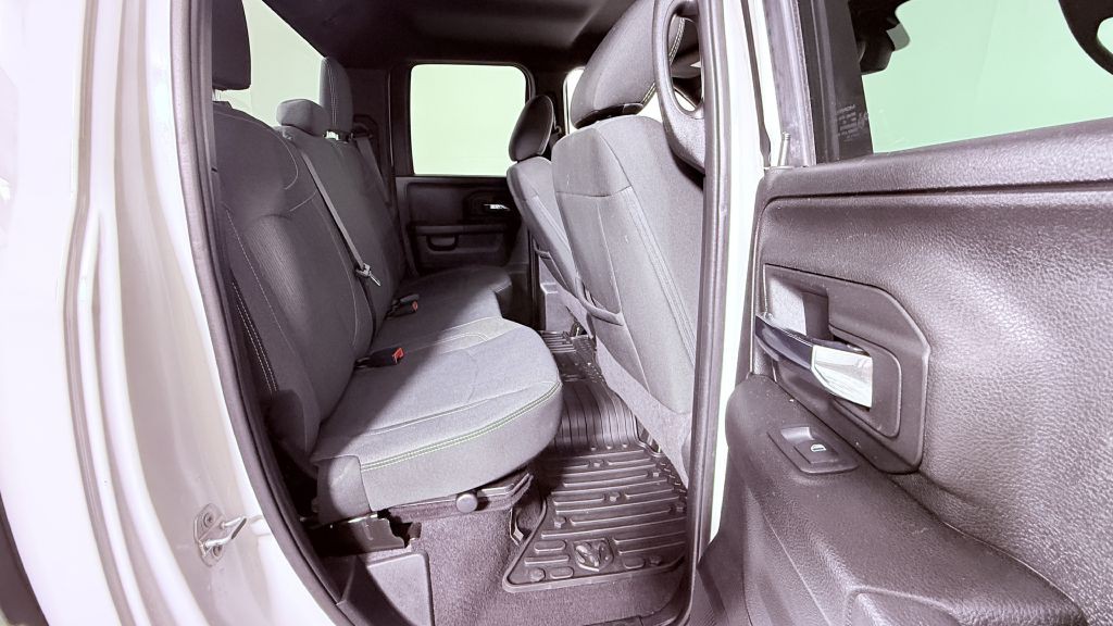 2021 RAM 1500 Image 24