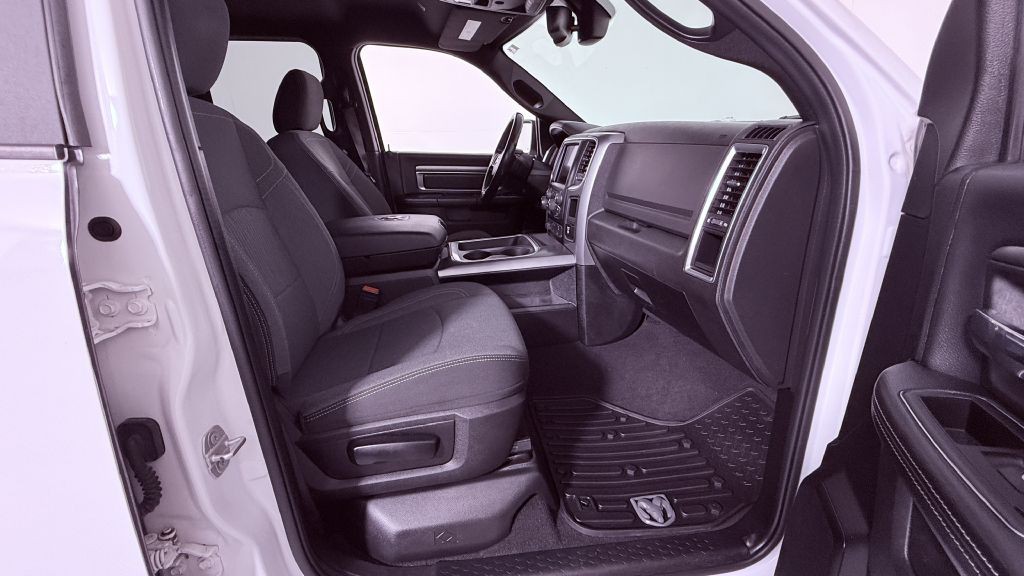 2021 RAM 1500 Image 25