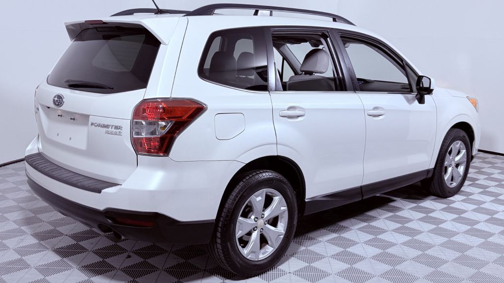 2015 Subaru Forester Image 3