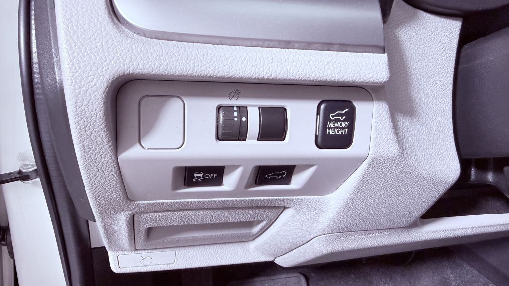 2015 Subaru Forester Image 10