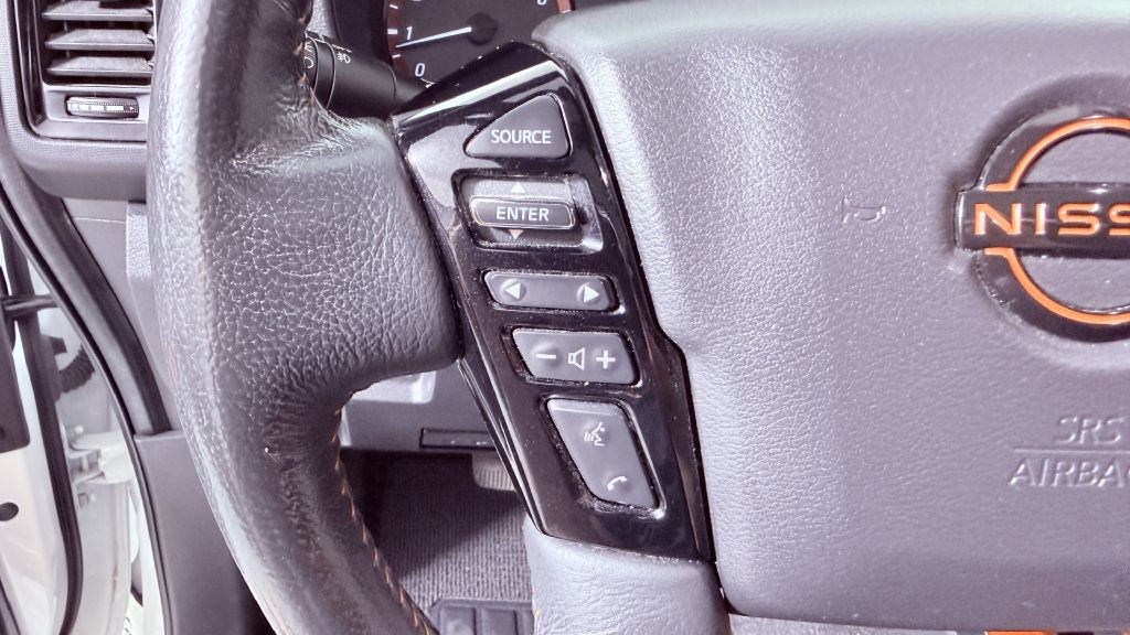 2023 Nissan Frontier Image 15