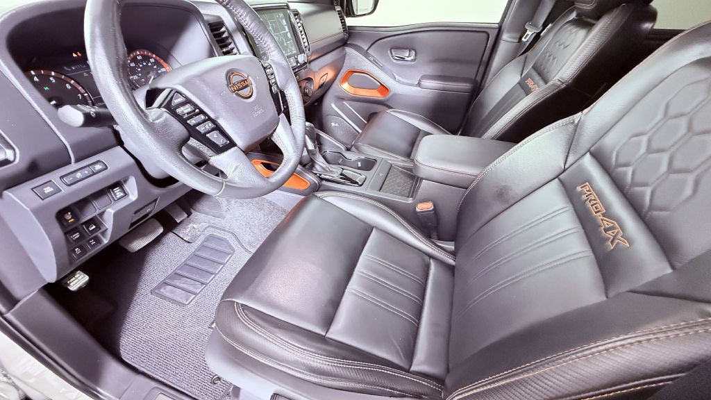 2023 Nissan Frontier Image 20