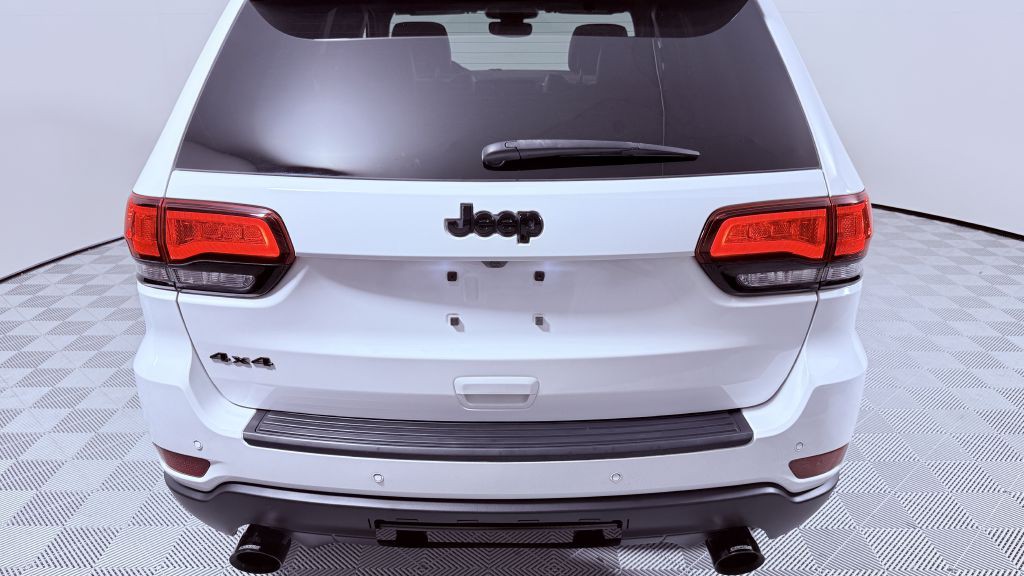 2019 Jeep Grand Cherokee Image 4