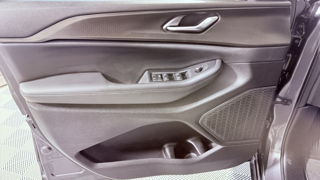 2023 Jeep Grand Cherokee Image 11