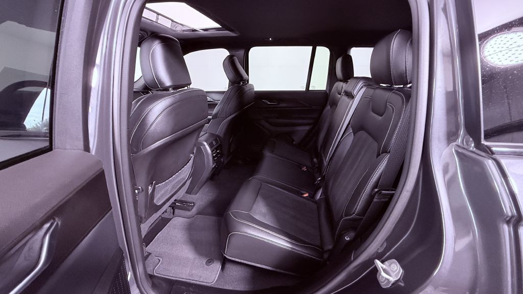 2023 Jeep Grand Cherokee Image 21
