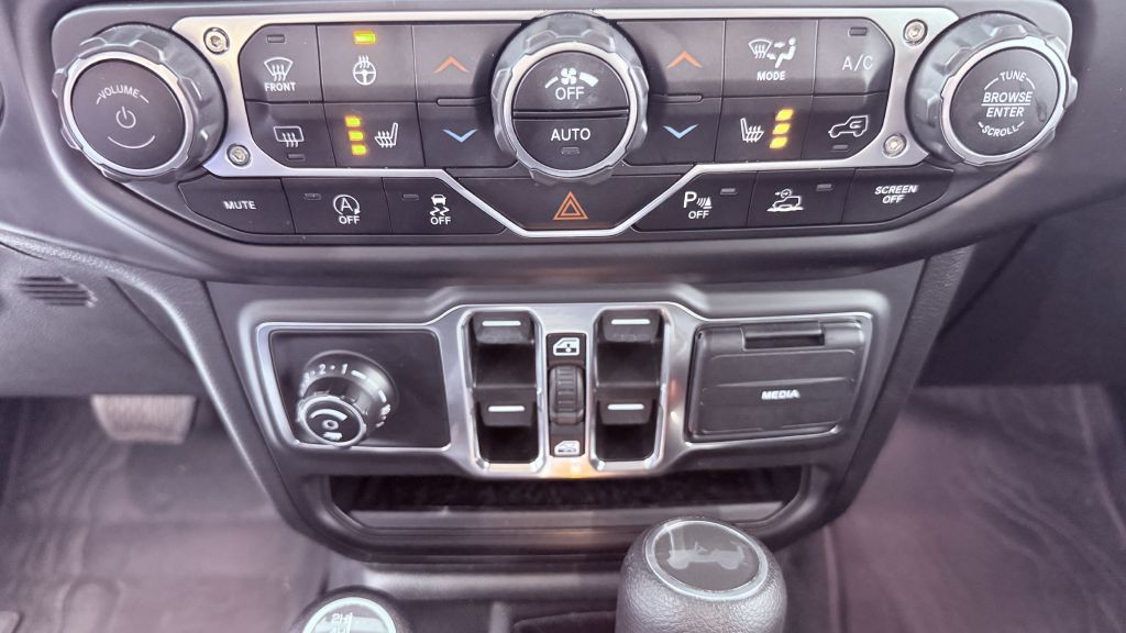 2022 Jeep Wrangler Unlimited Image 14