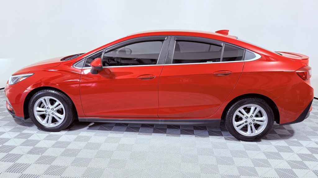 2017 Chevrolet Cruze Image 6