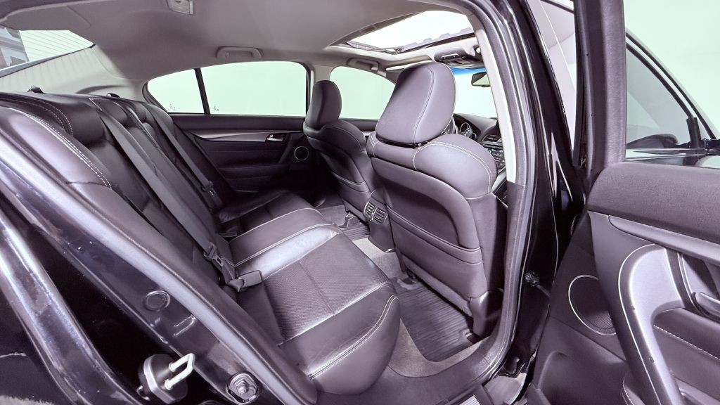 2013 Acura TL Image 22