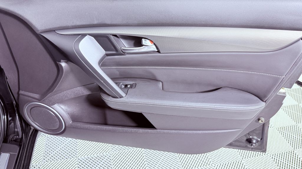 2013 Acura TL Image 24