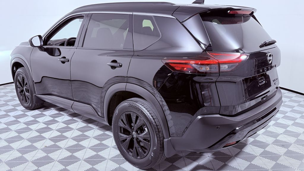 2023 Nissan Rogue Image 5