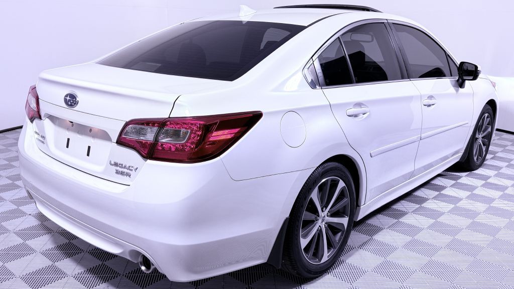 2016 Subaru Legacy Image 3