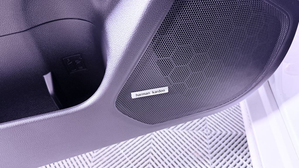 2016 Subaru Legacy Image 11